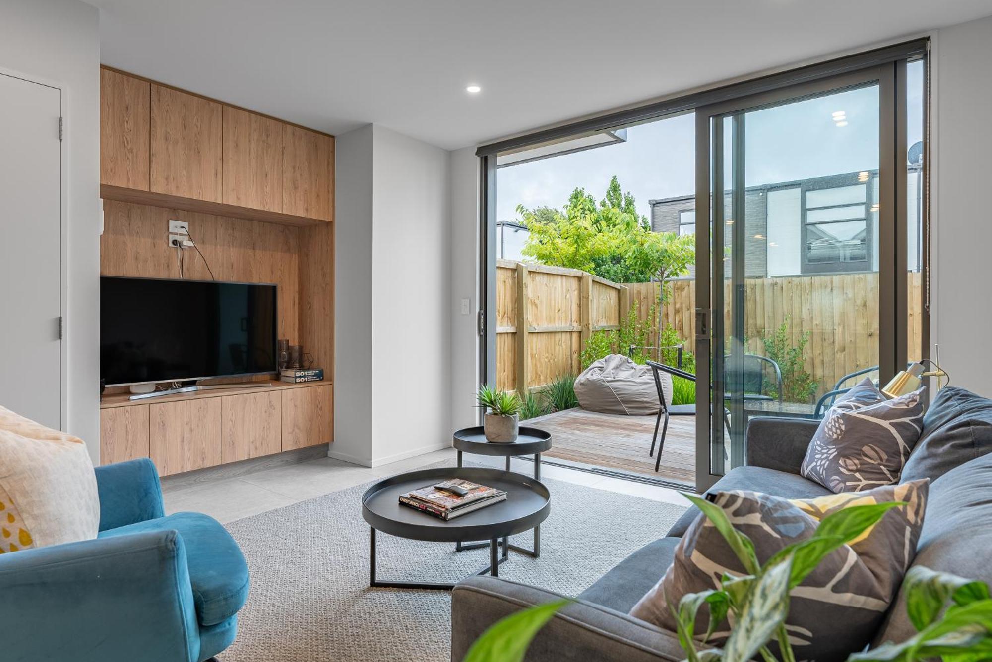 Urban Nest - Entire Townhouse And Free Parking Villa ไครสต์เชิร์ช ภายนอก รูปภาพ